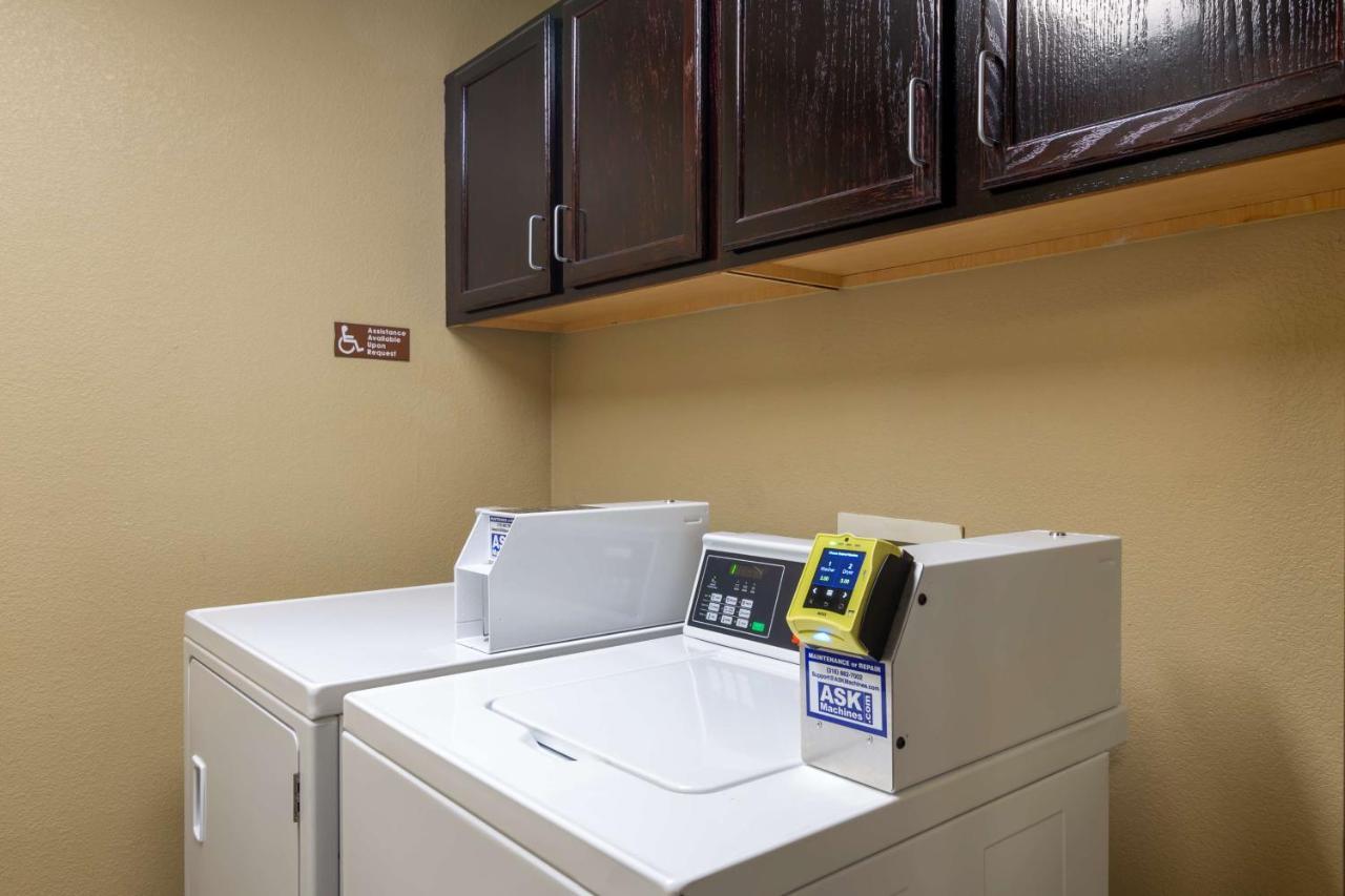 Best Western Governors Inn And Suites Wichita Eksteriør bilde
